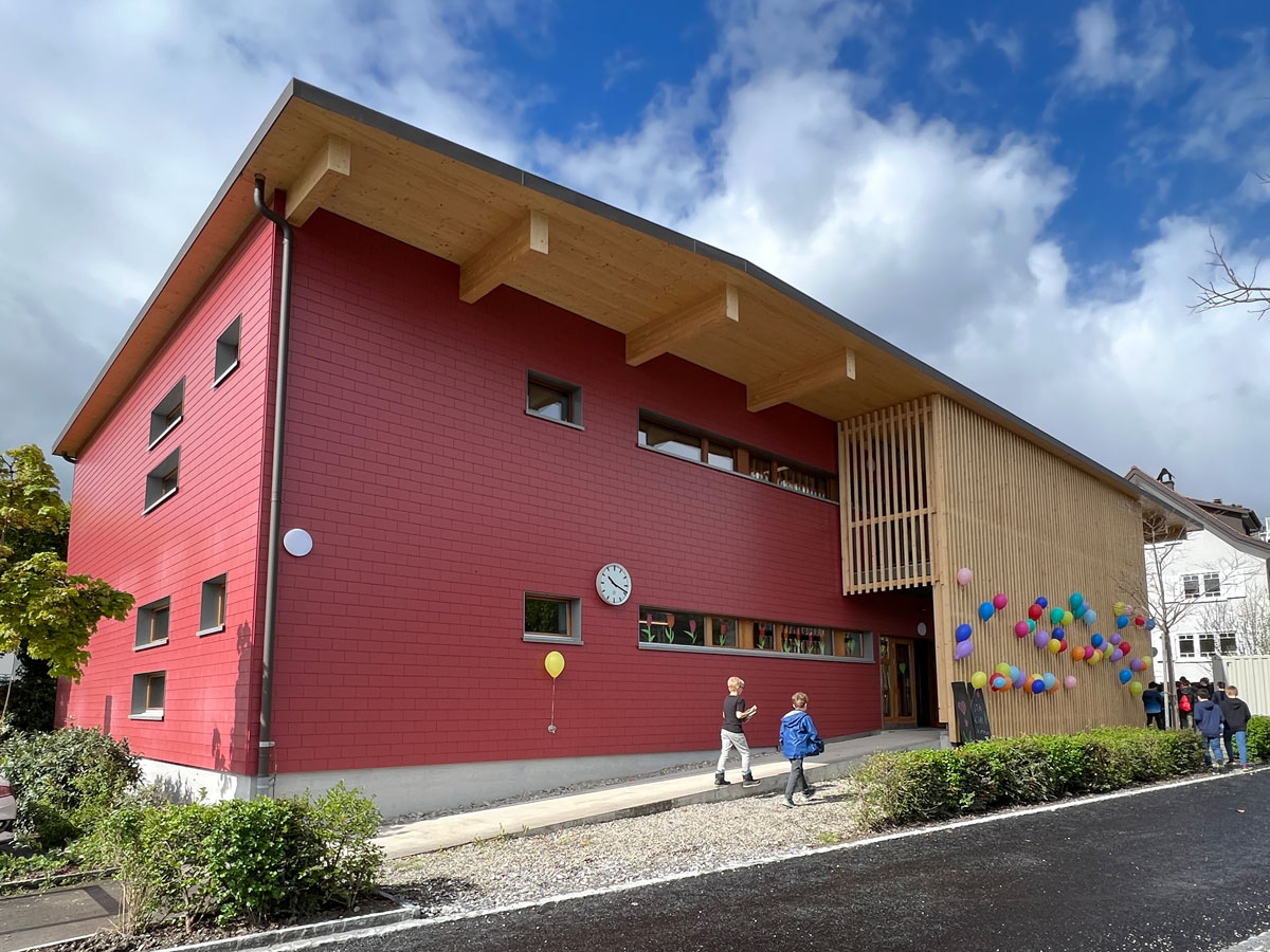 Neue Gebäudehülle für Kindergarten