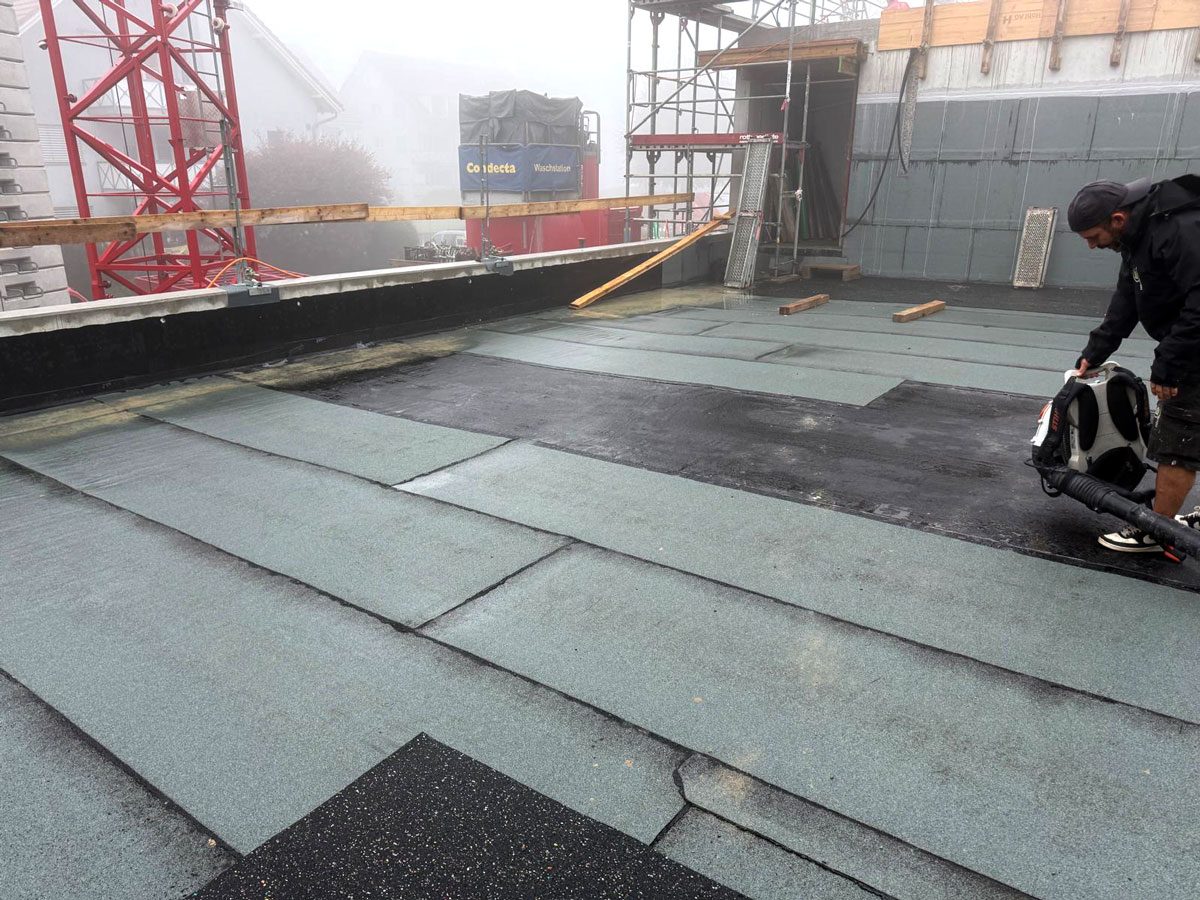 06_Saegewies_bitumen_900_1200